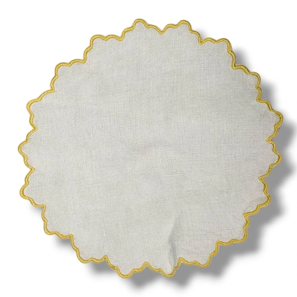 Vintage Round Linen Cocktail Tea Napkin Yellow Scalloped Edge White 10 Inch